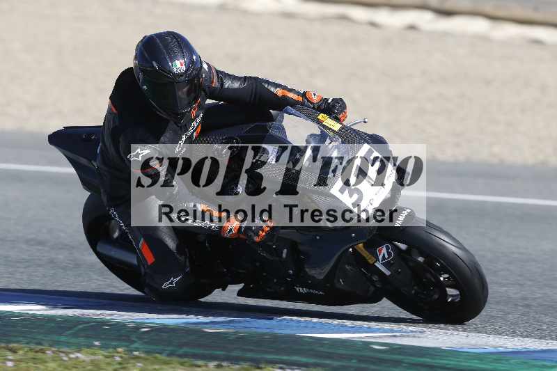 /Archiv-2024/02 29.01.-02.02.2024 Moto Center Thun Jerez/Gruppe gruen-green/315